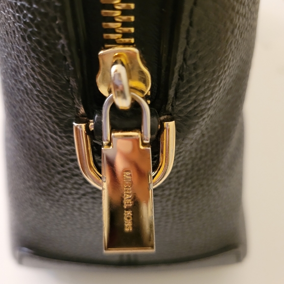 Michael Kors | Mercer Large Leather Dome Satchel, Black - Picture 9 of 16